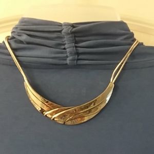 NWT STUNNING CHICO'S STMT NECKLACE😎